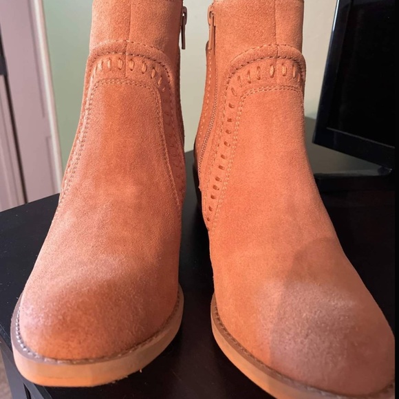 Brand new nomad boots size 7 - Picture 3 of 3